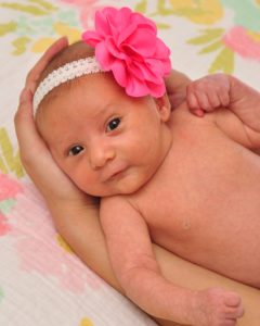 baby one month photo shoot